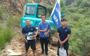 感恩相伴 关爱相随——北京山河服务万里行