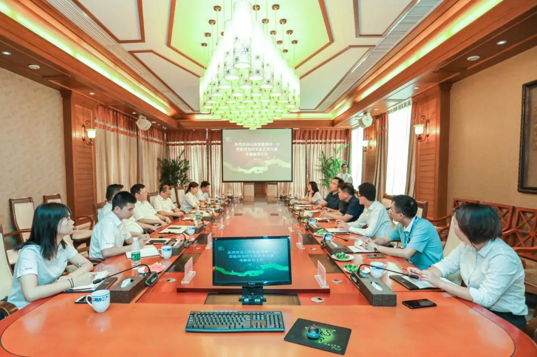 山河智能党委赴浔龙河交流学习