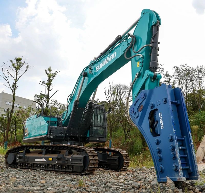 再升级！山河智能“矿山猛士”极限破碎现场直击