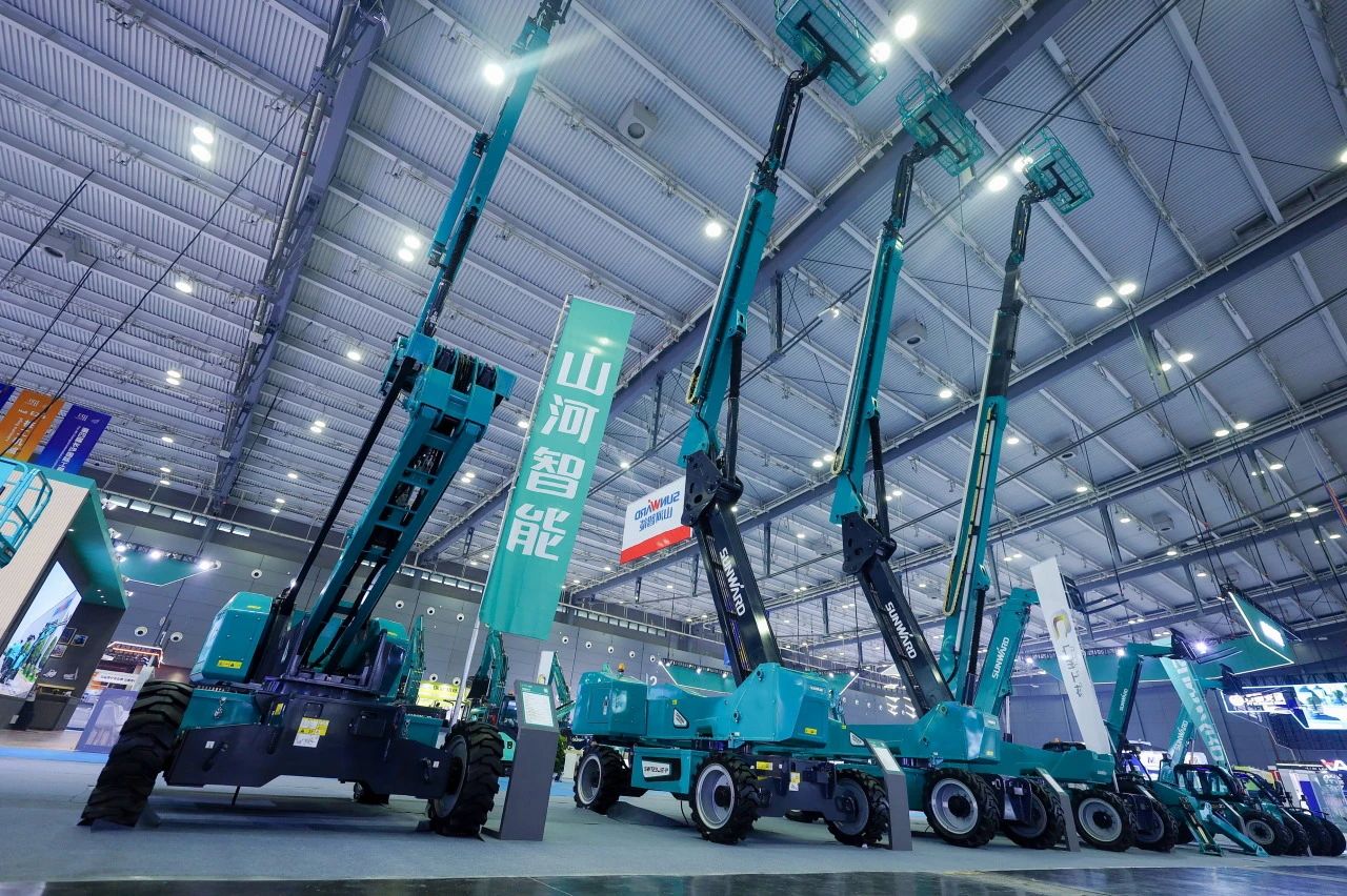 2025 CICEE | 山河智能SWT34JE-P电动直臂式高空作业平台重磅发布！